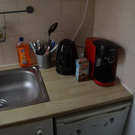 Appartement 18 *